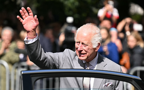 König Charles ist bald zwei Jahre im Amt. (Archivbild) - Foto: Paul Ellis/PA Wire/dpa