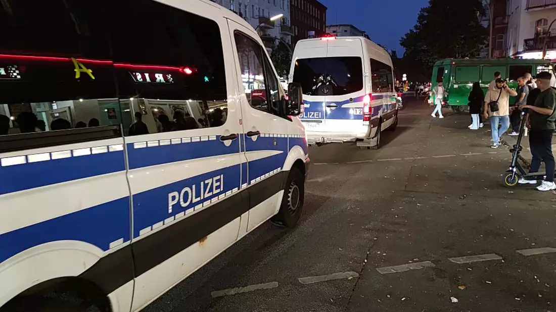 Polizei in einem Brennpunkt-Kiez (Archiv) - Bild: über dts Nachrichtenagentur