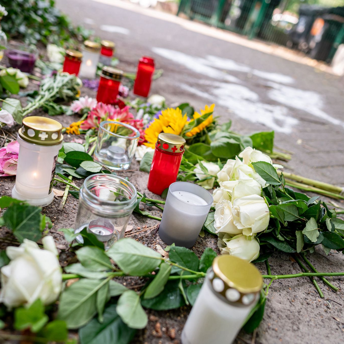 Erst am Mittwochabend war eine Frau bei einem Messernagriff getötet worden. - Foto: Fabian Sommer/dpa
