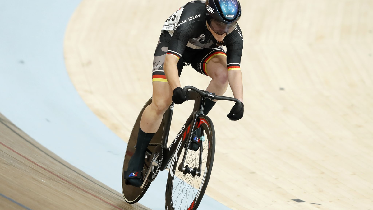 Maike Hausberger holt im Vélodrome eine Medaille. - Foto: Will Matthews/PA Wire/dpa