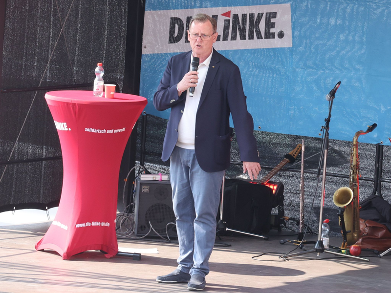 Die rot-rot-grüne Minderheitsregierung von Bodo Ramelow (Linke) dürfte Umfragen zufolge keine Mehrheit erreichen. - Foto: Bodo Schackow/dpa