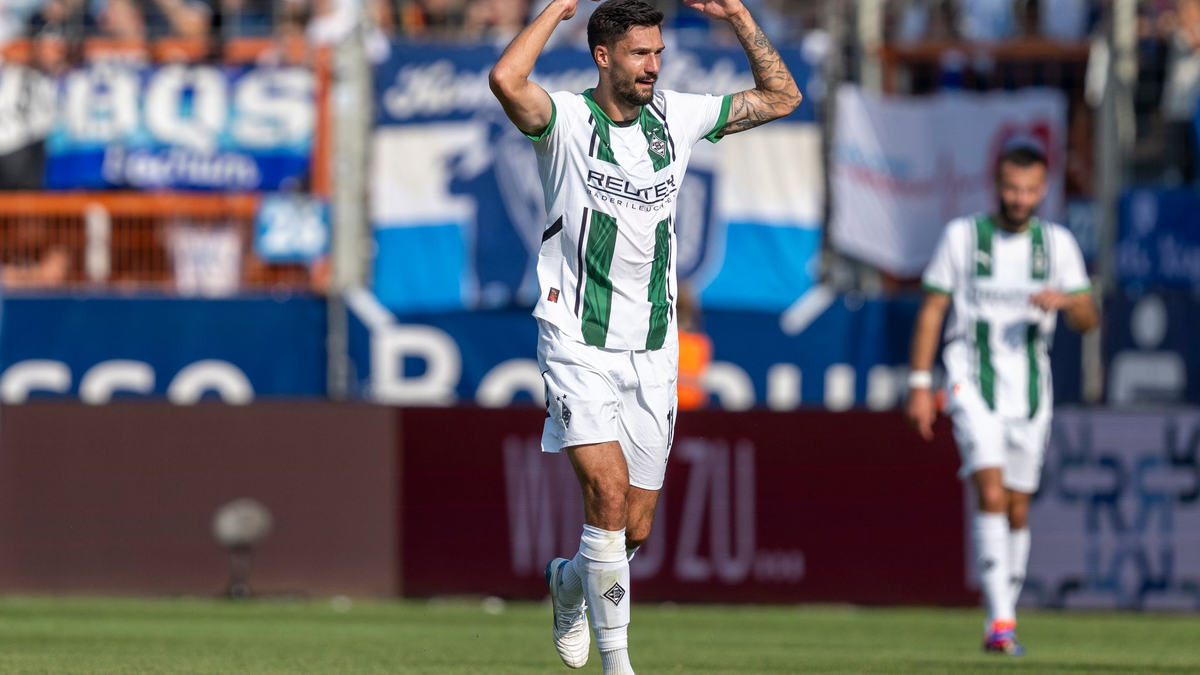 Matchwinner für Gladbach in Bochum: Torschütze Tim Kleindienst - Foto: David Inderlied/dpa