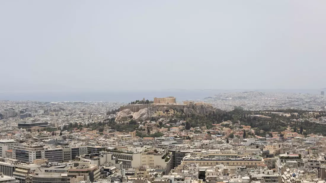 Per Immobilienkauf in Griechenland zur EU-Aufenthaltserlaubnis. - Bild: Socrates Baltagiannis/dpa