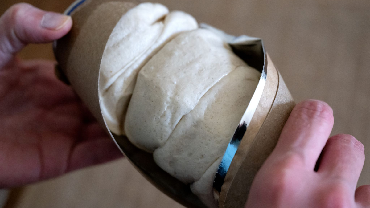 In manchen Lebensmitteln stecken kleine Mengen Alkohol. (Archivbild) - Foto: Sven Hoppe/dpa