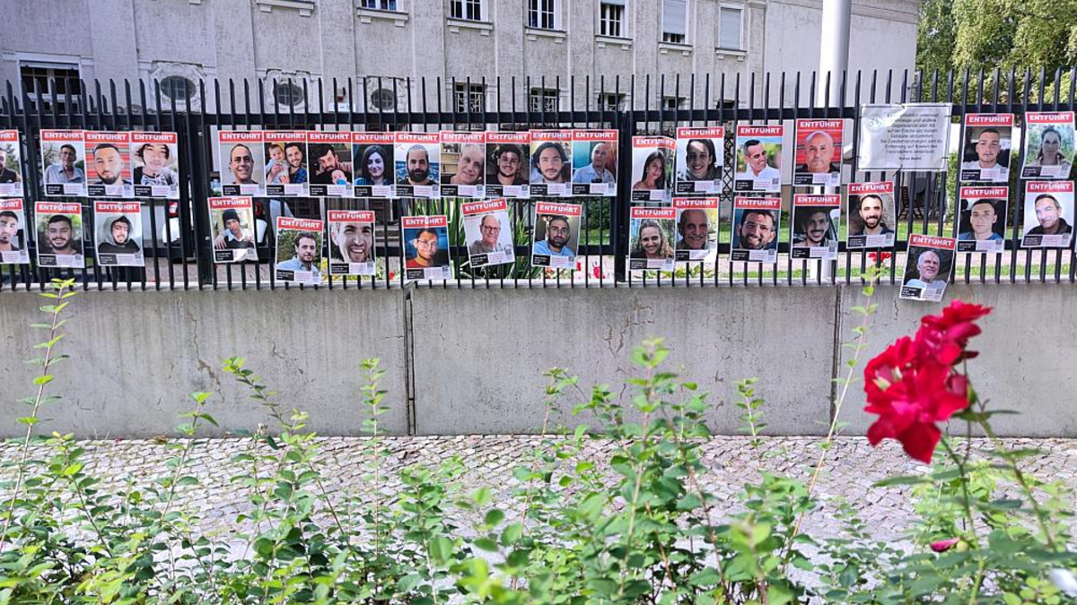 Erinnerung an von der Hamas entführte Geiseln im Gazastreifen (Archiv) - Foto: über dts Nachrichtenagentur