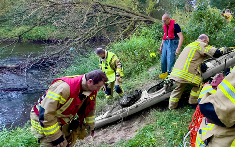 FW-OLL: Kajakfahrer durch Feuerwehr gerettet - Strömung zu stark (KORREKTURMELDUNG Bildänderung) - Foto: presseportal.de