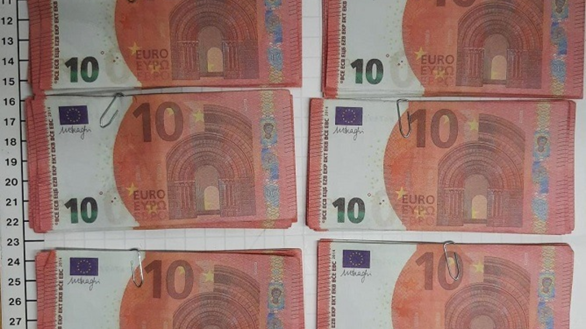 BPOL NRW: Falschgeld bei Jugendlichen sichergestellt - Bundespolizei leitet Ermittlungsverfahren ein - Foto: presseportal.de