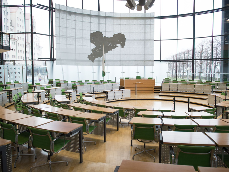 Softwarepanne bei Wahl in Sachen behoben - Foto: Sebastian Kahnert/dpa-Zentralbild/dpa