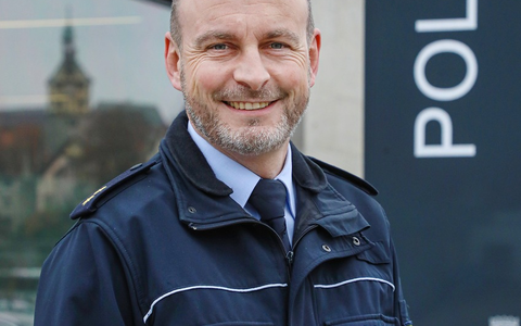 POL-AA: Landkreis Schwäbisch Hall: Neuer Leiter der Verkehrspolizeiinspektion Kirchberg an der Jagst vorgestellt - Foto: presseportal.de POL-AA: Landkreis Schwäbisch Hall: Neuer Leiter der Verkehrspolizeiinspektion Kirchberg an der Jagst vorgestellt - Foto: presseportal.de