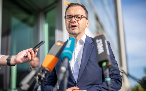 Lehnt Koalitionen mit Linken und AfD weiter ab: Brandenburgs CDU-Landeschef Jan Redmann. - Foto: Michael Kappeler/dpa