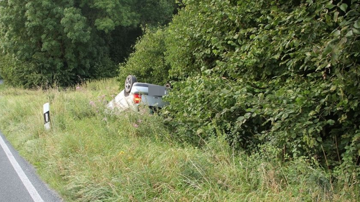 POL-COE: Dülmen, L580/ Auto kommt von Straße ab - Foto: presseportal.de