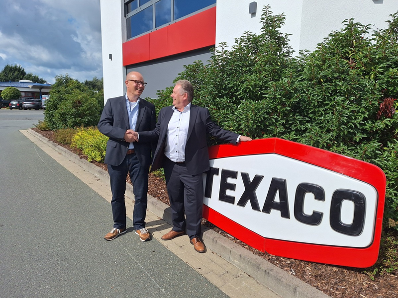 Chevron geht Exklusivvereinbarung mit Finke für den Vertrieb von Texaco® Schmierstoffen ein - Foto: presseportal.de