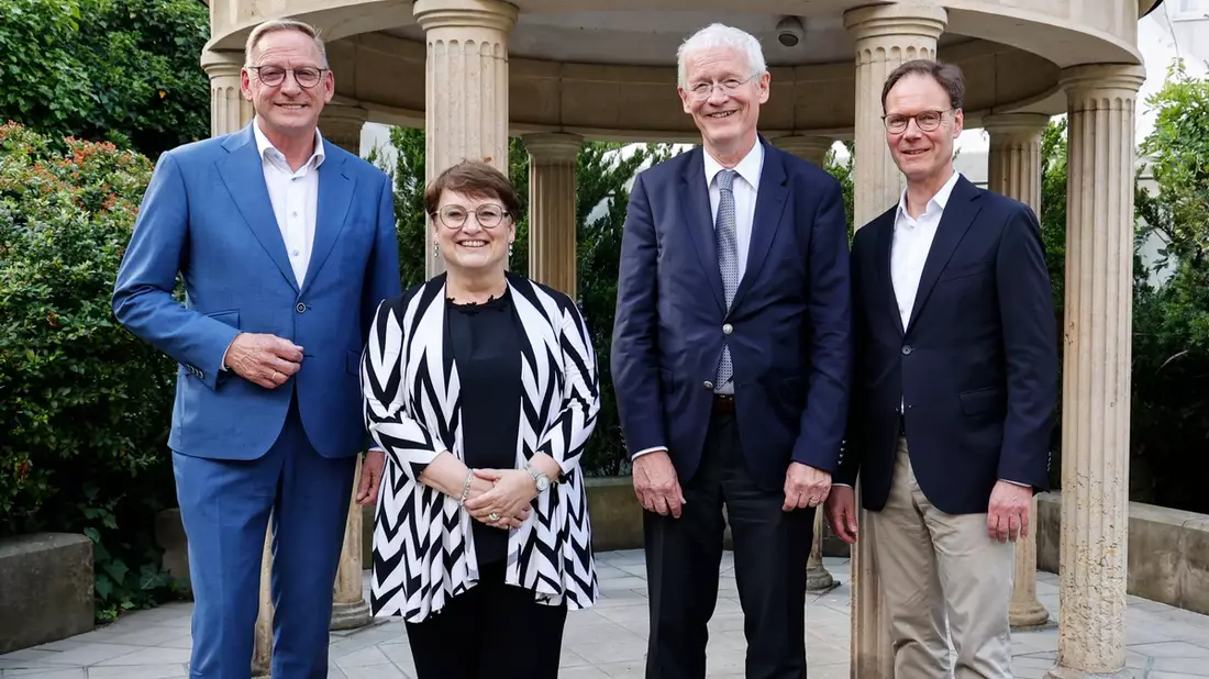 Nach 33 Jahren im DRV: Geschäftsführer Dr. Thomas Memmert geht in Ruhestand / Er ist auf dem europäischen Parkett eine Institution - Bild: presseportal.de