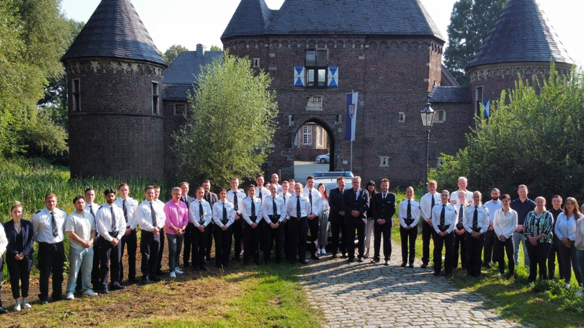 POL-OB: Willkommen in Oberhausen - Unterstützung für das Polizeipräsidium - Foto: presseportal.de