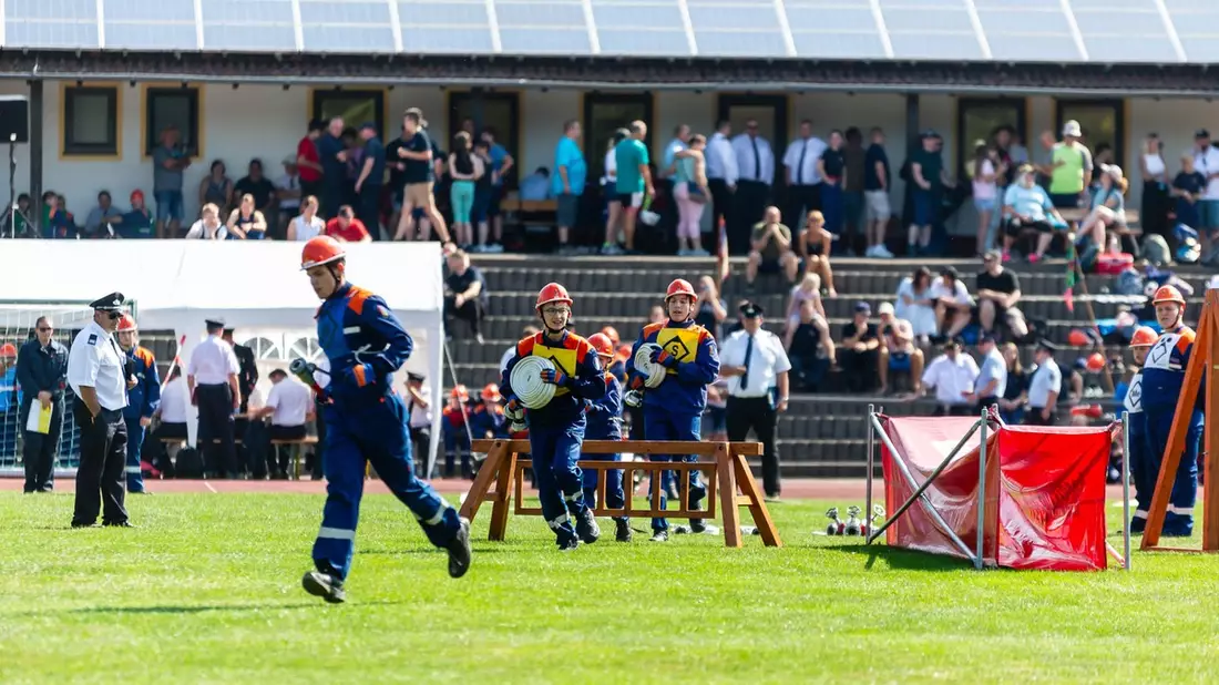 Feuerwehr MTK: Spannende Wettkämpfe: Feuerwehr Eddersheim und Jugendfeuerwehr Hattersheim bei Hessischer Feuerwehrleistungsübung und Bundeswettbewerb - Bild: presseportal.de
