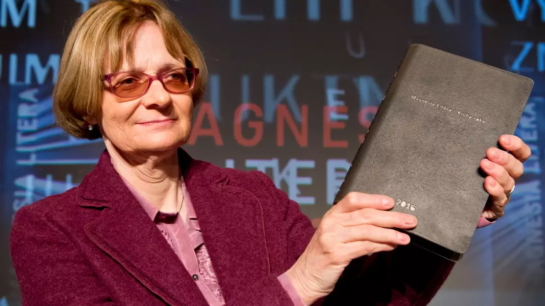 Daniela Hodrova war tschechische Schriftstellerin und Literaturtheoretikerin.  - Bild: Vit Simanek/CTK/dpa