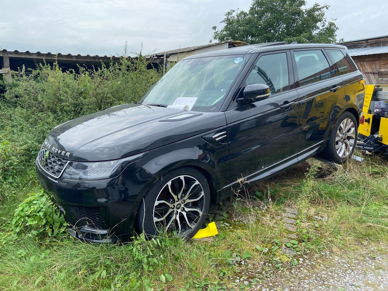 POL-ME: Drei Range Rover sichergestellt: Polizei gelingt Schlag gegen mutmaßlichen Autohehler - Ratingen - 2409006 - Foto: presseportal.de