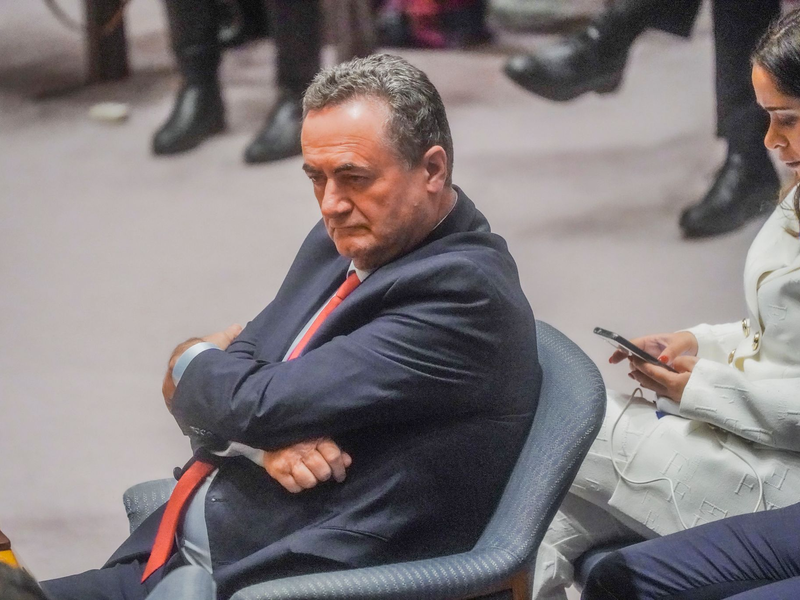 Israel hatte bei einem Angriff im Oktober bereits Radar- und Raketenanlagen im Iran zerstört.  - Foto: Bebeto Matthews/AP/dpa