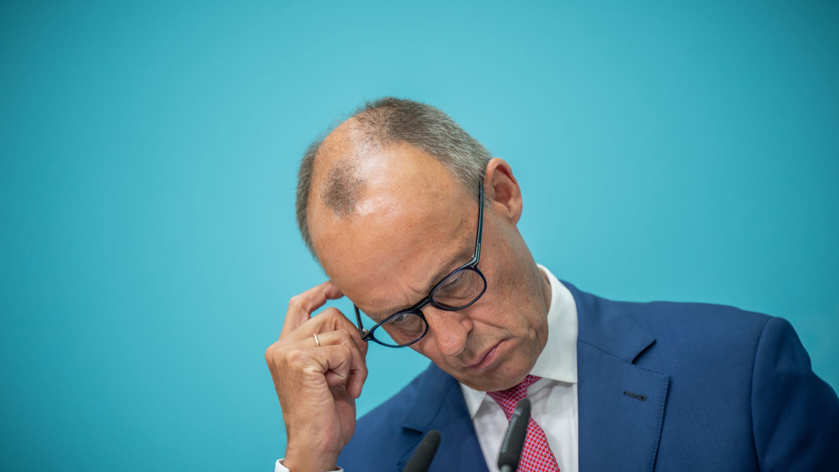 Sachsens Ministerpräsident Michael Kretschmer (CDU) will keine Minderheitsregierung. (Archivbild) - Foto: Michael Kappeler/dpa