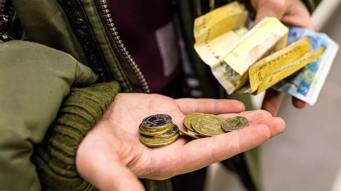 Die ukrainische Zentralbank will den Namen kleiner Münzen ihrer Währung ändern. (Archivbild) - Bild: Frank Hammerschmidt/dpa