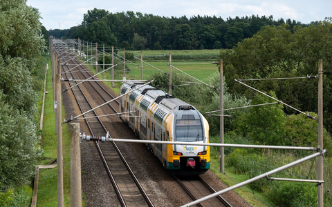 Das Deutschlandticket verursacht hohe Kosten - Bund und Länder streiten seit langem über die Finanzierung. (Archivbild) - Foto: Soeren Stache/dpa