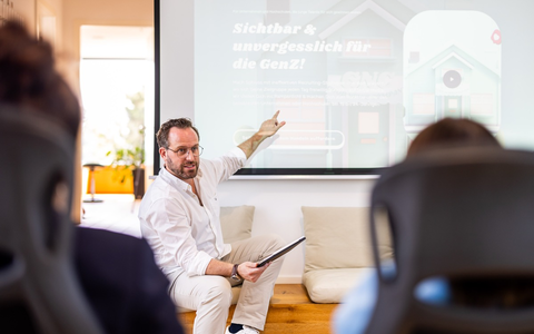 Das Gejaule ist groß: Azubi-Notstand in Deutschland / Kein Wunder, wenn die Online-Karriereseiten aussehen wie im Jahr 1998 - Foto: presseportal.de