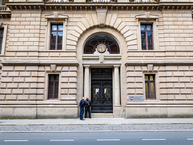 Aus Sicht der Anklage wusste Martin Winterkorn im Wesentlichen ab Mai 2014 Bescheid.   - Foto: Moritz Frankenberg/dpa