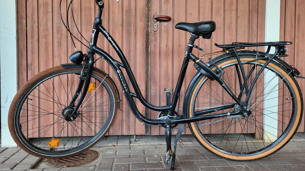 POL-DH: --- Syke, Kind auf Fahrrad angefahren und geflüchtet - Diepholz, Pkw auf Rollsplitt zu schnell, drei Verletzte --- - Foto: presseportal.de