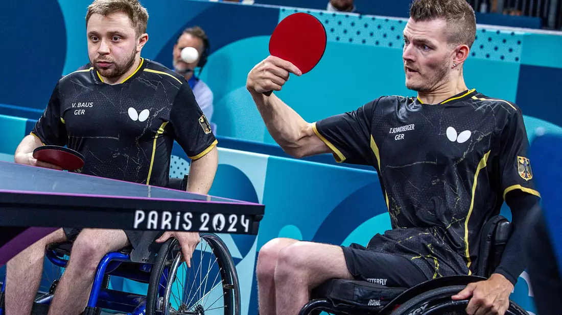 Nach Silber mit Baus kann Schmidberger noch eine weitere Medaille gewinnen. - Bild: Jens Büttner/dpa