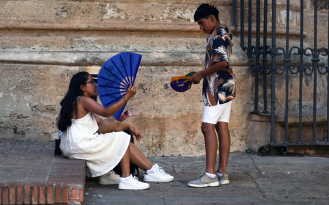 Rund die Hälfte der Weltbevölkerung ist durch den Klimawandel von deutlich mehr Hitzetagen betroffen.  - Foto: Álex Zea/EUROPA PRESS/dpa