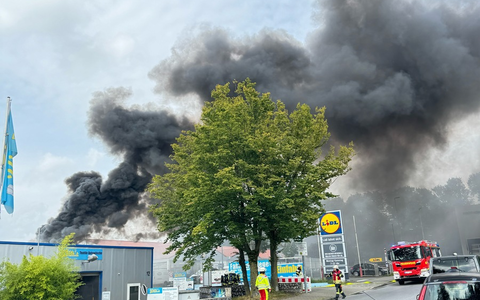 FW-Erkrath: Zwei Brandeinsätze am Dienstag forderten die Feuerwehr Erkrath - Foto: presseportal.de
