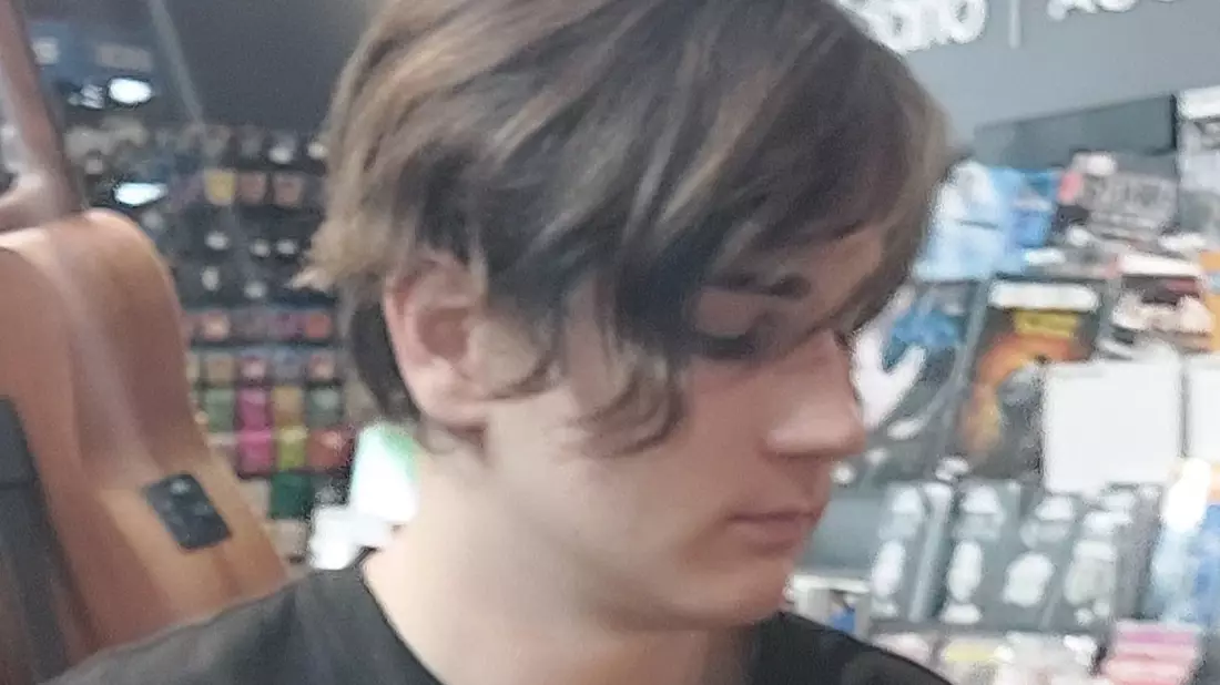 POL-F: 240901- 0869 Frankfurt - Sachsenhausen / Niederrad: Vermisstenfahndung - 15-Jähriger abgängig - Bild: presseportal.de