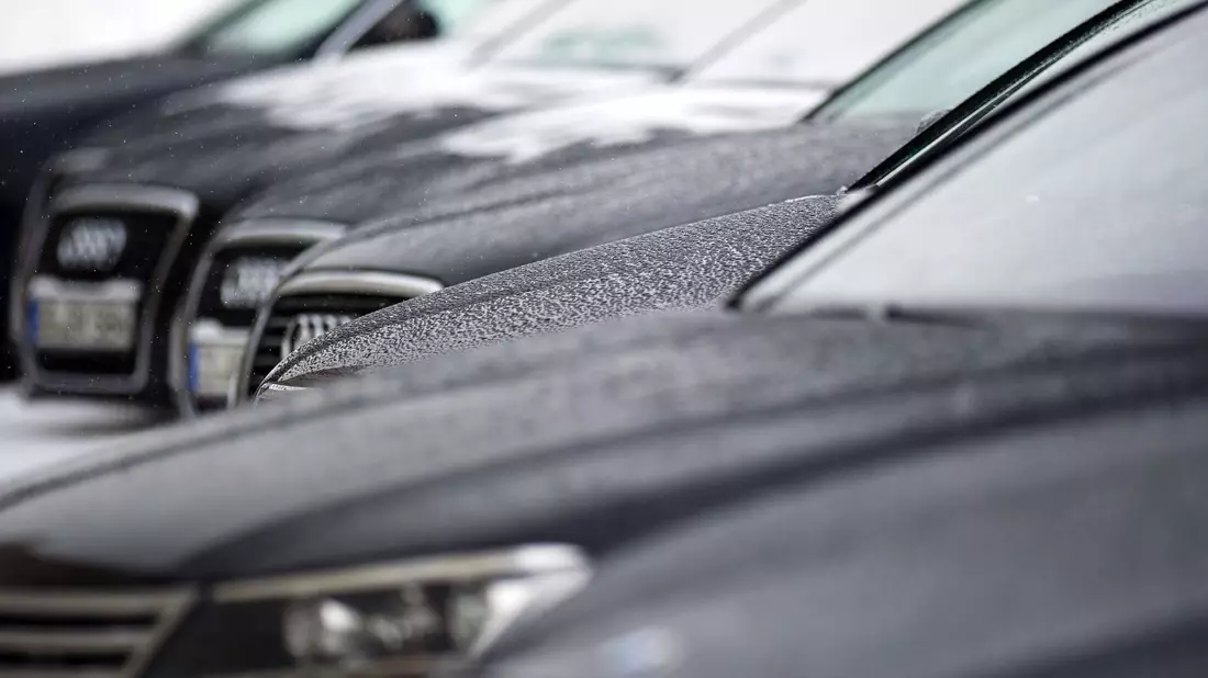 Die Bundesregierung will E-Autos als Dienstwagen attraktiver machen. (Symbolbild) - Bild: Arno Burgi/dpa-Zentralbild/dpa