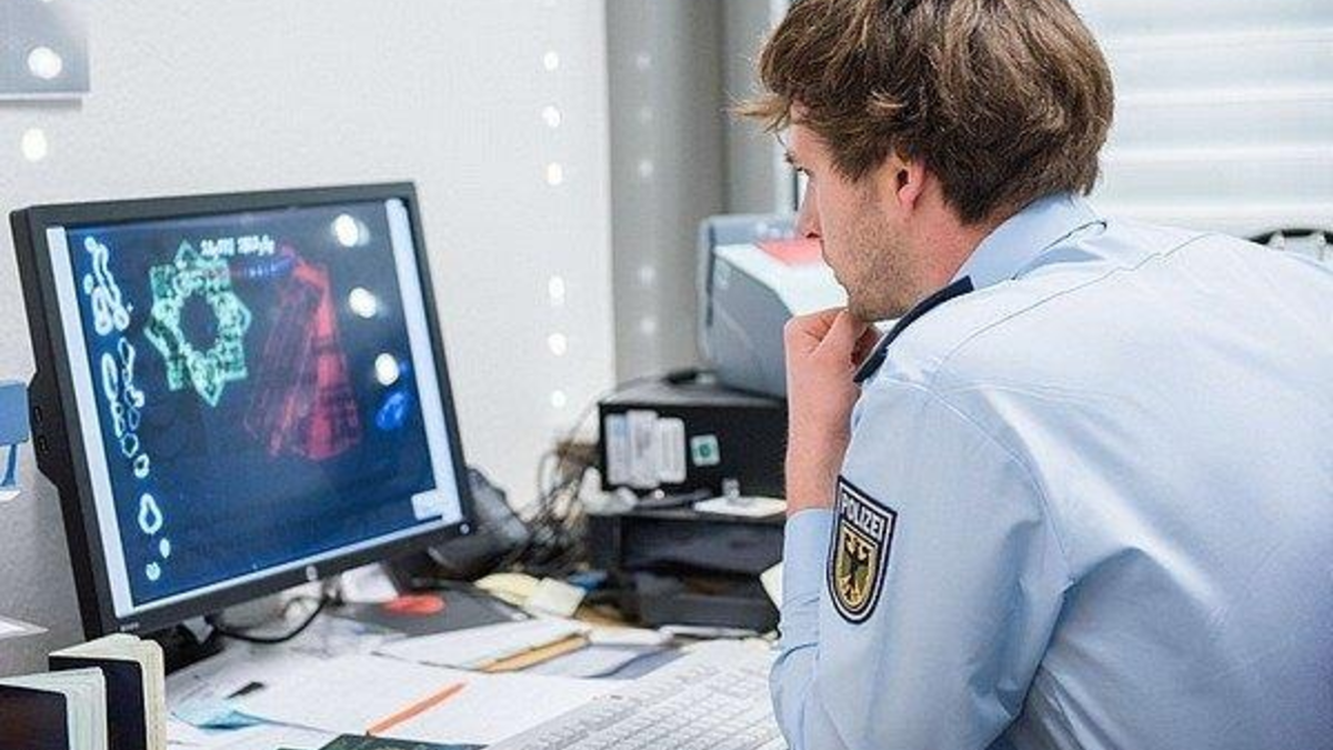 POL-NI: Motoradkontrollen im Zuständigkeitsbereich des Polizeikommissariats Stolzenau im Rahmen eines Verkehrssicherheitstages - Foto: presseportal.de