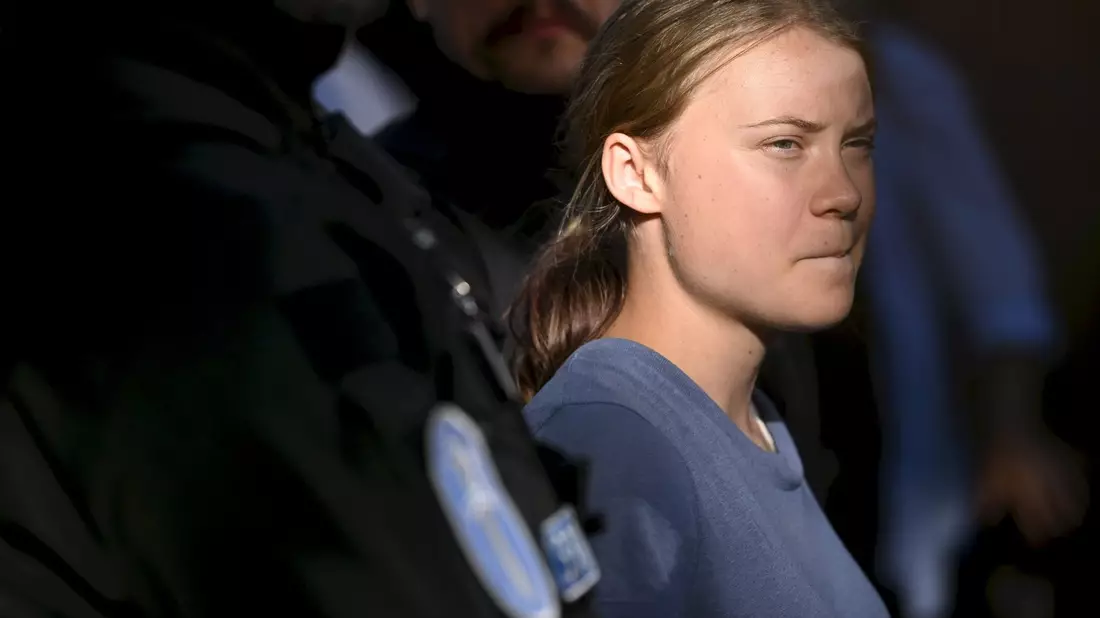 Greta Thunberg – hier bei einer Demonstration in Finnland – ist Berichten zufolge in Dänemark festgenommen worden. (Archivbild) - Bild: Mikko Stig/Lehtikuva/dpa