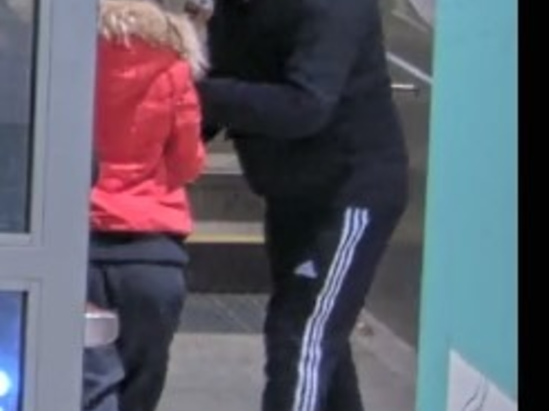 POL-F: 240904 - 0870 Frankfurt - Innenstadt: Fahndungsaufruf nach gefährlicher Körperverletzung - Foto: presseportal.de