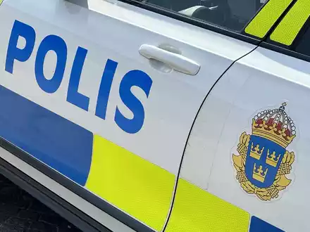 Vor einer Moschee in Schweden sollen zwei Menschen durch Schüsse verletzt worden sein. (Symbolbild) - Foto: Steffen Trumpf/dpa