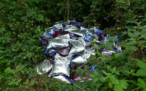 POL-FR: Wutöschingen: Flüssige Abfälle im Wald entsorgt - Polizei sucht Zeugen! - Foto: presseportal.de