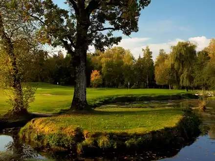 Herbstgolf - so bunt und abwechslungsreich wie die Natur selbst - Foto: presseportal.de