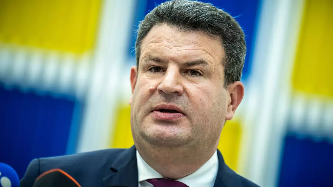 Arbeitsminister Heil erläutert Entwicklung beim Bürgergeld - Bild: Michael Kappeler/dpa
