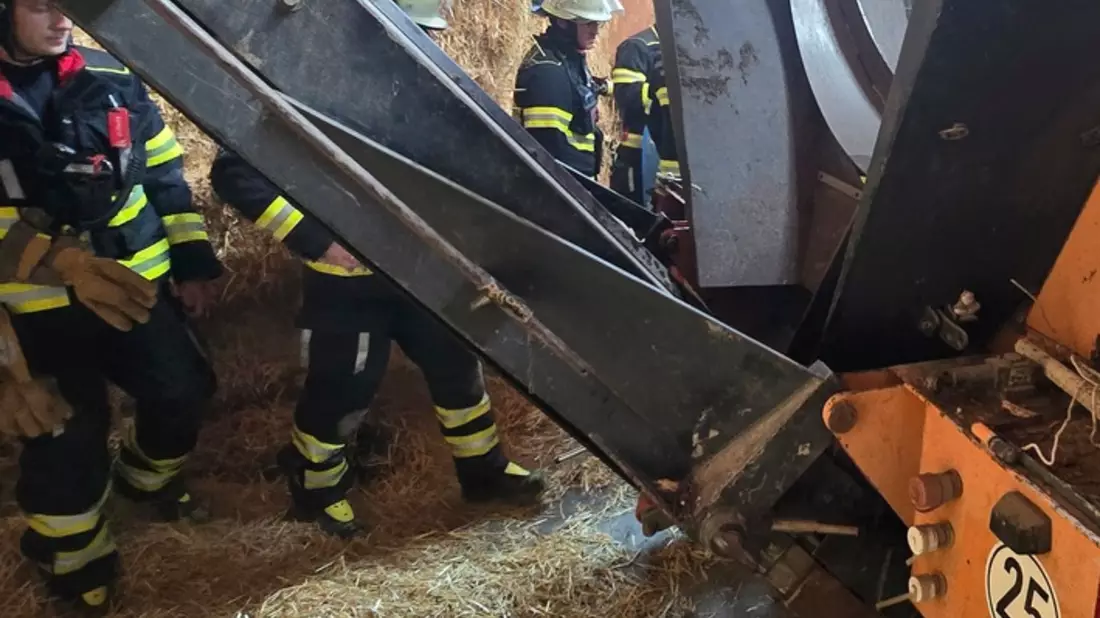 FW-M: Tödlicher Arbeitsunfall (Aubing) - Bild: presseportal.de