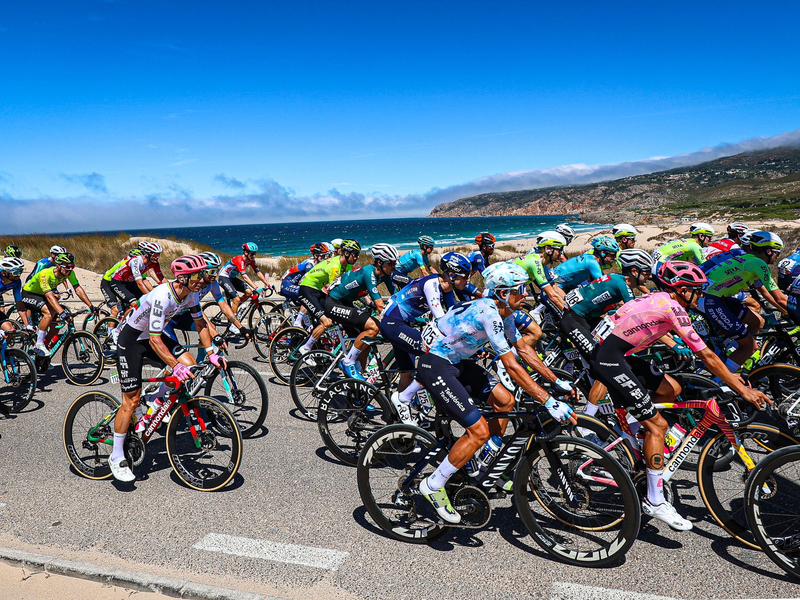 Auf der 17. Etappe holt der Australier Kaden Groves seinen dritten Tageserfolg bei der 79. Vuelta (Archiv). - Foto: Miguel Reis/SOPA Images via ZUMA Press Wire/dpa