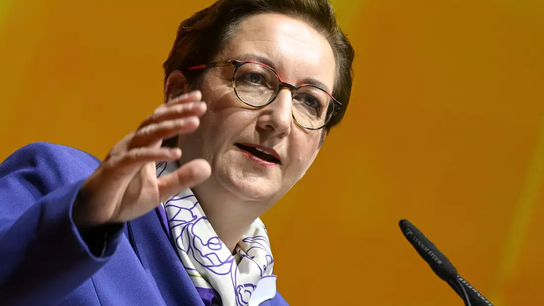 Will das Baugesetz reformieren: Bauministerin Geywitz. (Archivbild) - Bild: Jens Kalaene/dpa