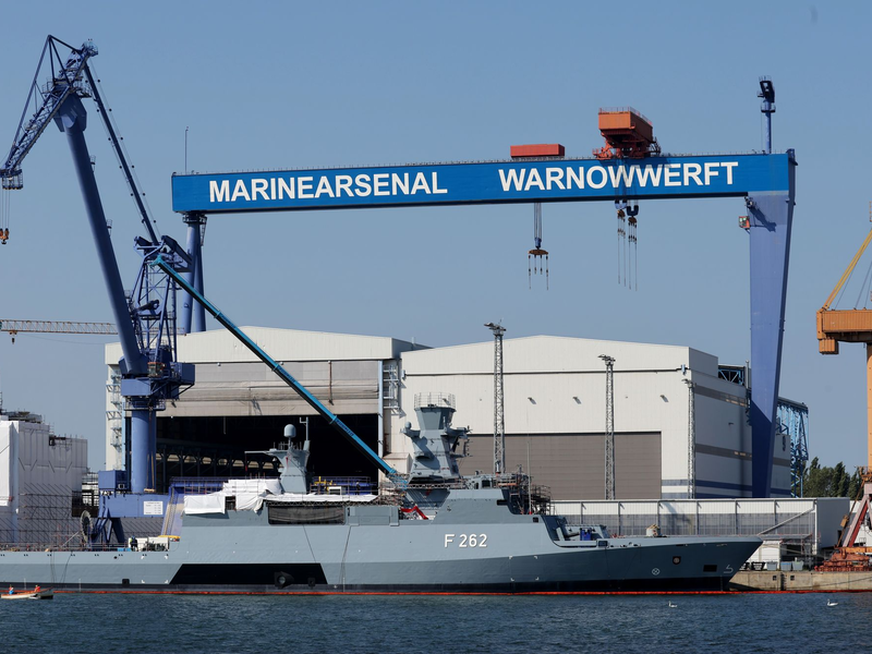 Die positive Entwicklung der Auftragseingänge ist laut destatis insbesondere auf den deutlichen Anstieg im «sonstigen Fahrzeugbau» - dazu zählen Flugzeuge, Schiffe, Züge, Militärfahrzeuge - zurückzuführen. (Archivbild) - Foto: Bernd Wüstneck/dpa