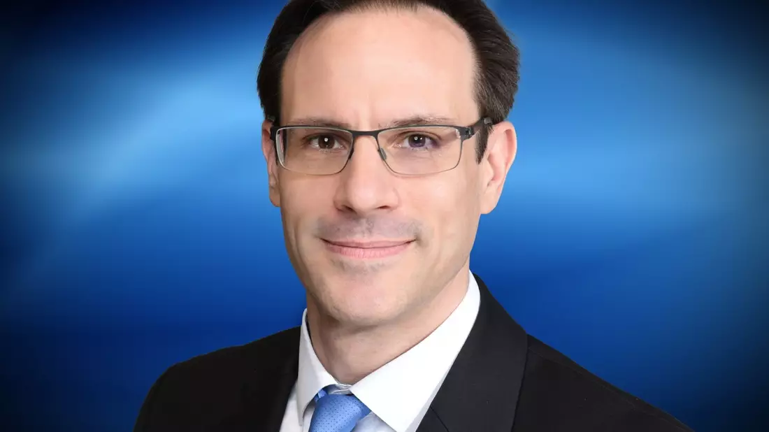 HöMS: Vizepräsident für Forschung und Transfer, Prof. Dr. Thorsten Göbel, verlässt die HöMS - Bild: presseportal.de
