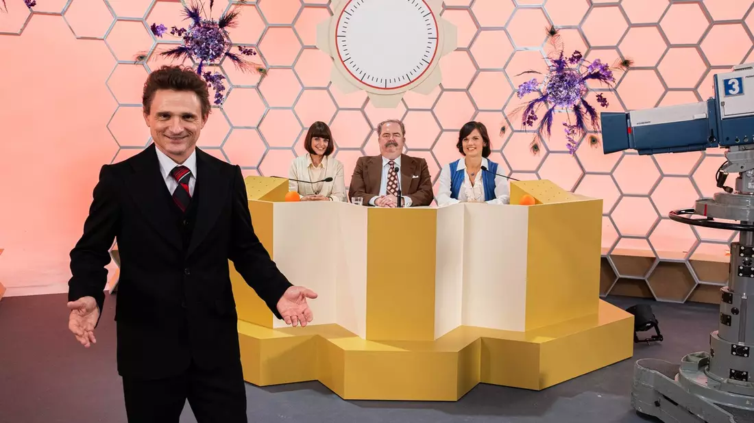 Neuer ZDF-Film samt Doku über Hans Rosenthal / Der Quizmaster und die Schatten abseits des Rampenlichts - Bild: presseportal.de