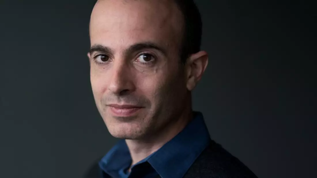 Yuval Noah Harari warnt vor KI-bedingten Finanzkrisen und fordert ein Verbot von Bots, die sich als Menschen ausgeben - Bild: presseportal.de