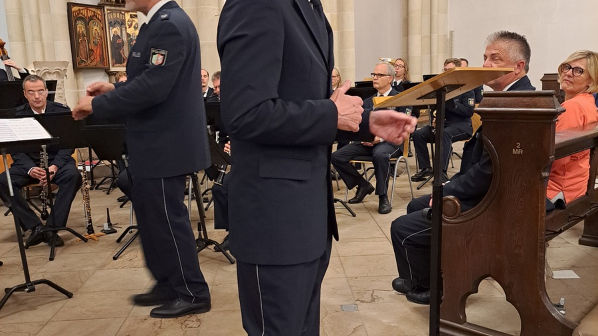 POL-SO: Benefizkonzert des Landespolizeiorchester NRW ein voller Erfolg - Foto: presseportal.de