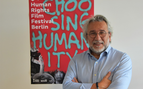 Can Dündar ist Schirmherr des Human Rights Film Festival Berlin 2024 / Democracy Noir von Connie Field eröffnet das Festival am 4. Oktober - Foto: presseportal.de