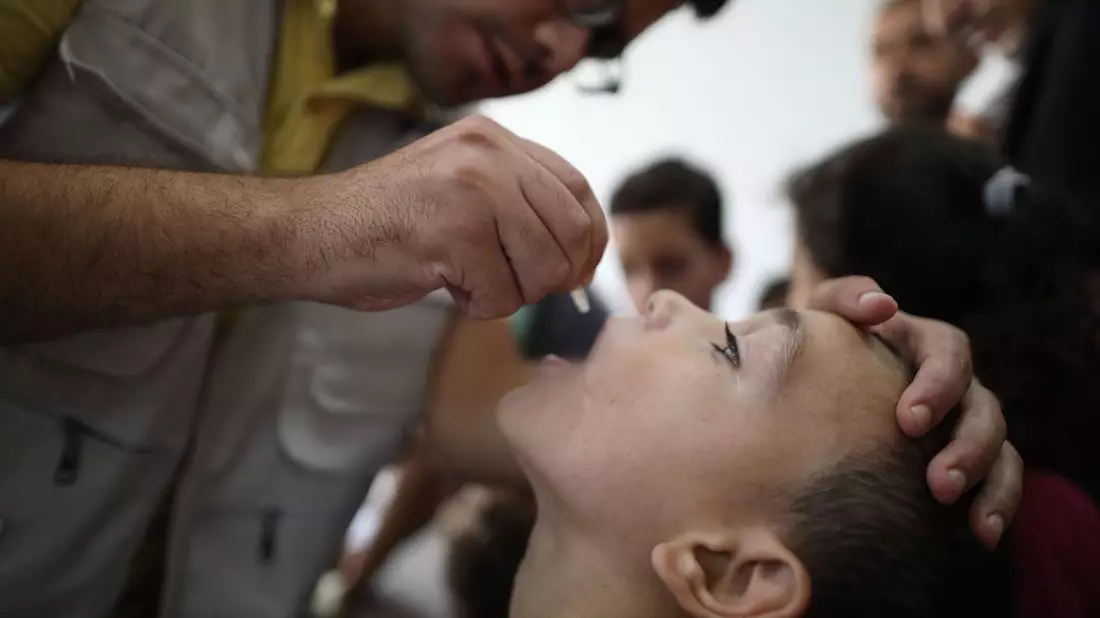 Im Süden des Gazastreifens sollen 340.000 Kinder geimpft werden. - Bild: Marwan Dawood/XinHua/dpa